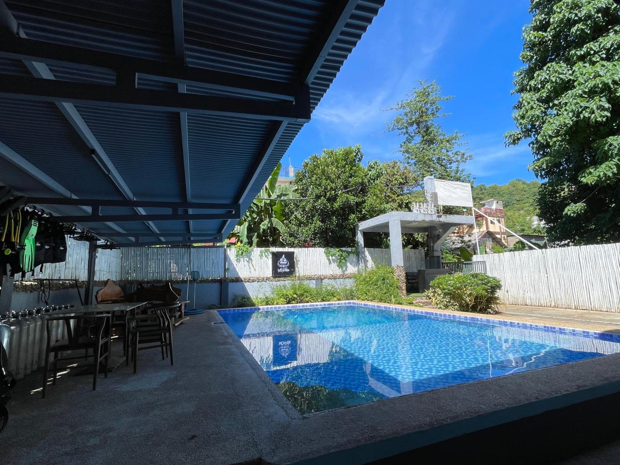 Lucky Tito Coron Dive Resort Exterior foto